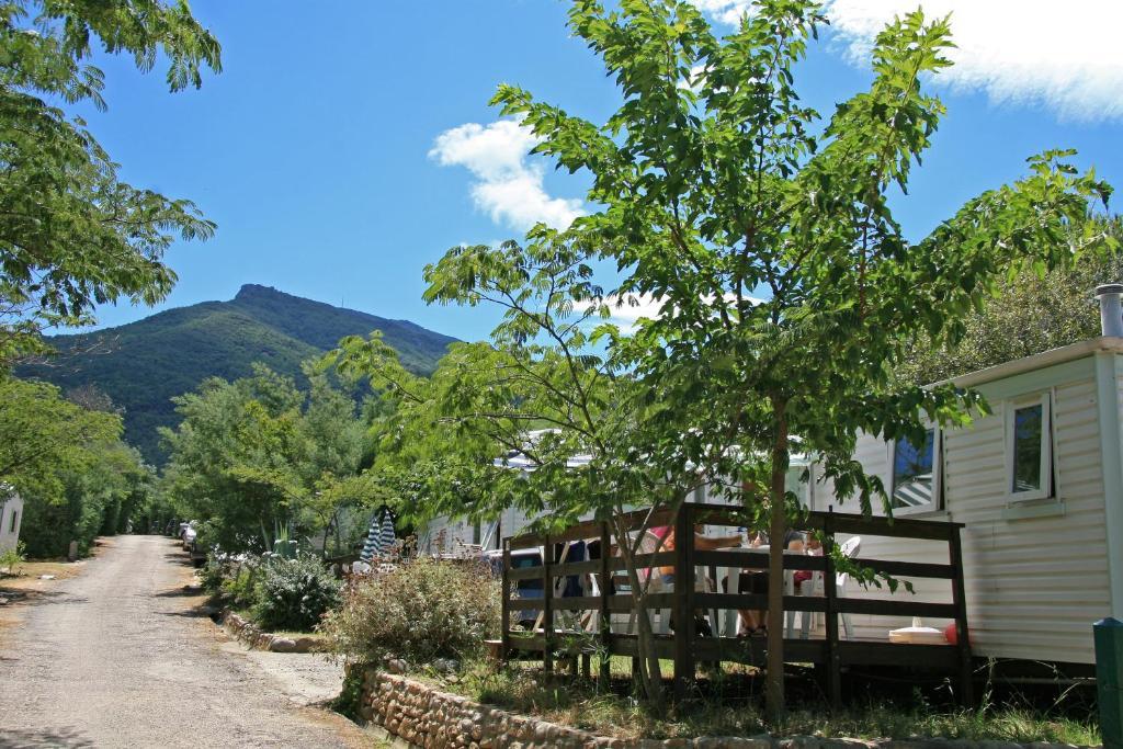 Camping Des Alberes Laroque-des-Alberes Ngoại thất bức ảnh